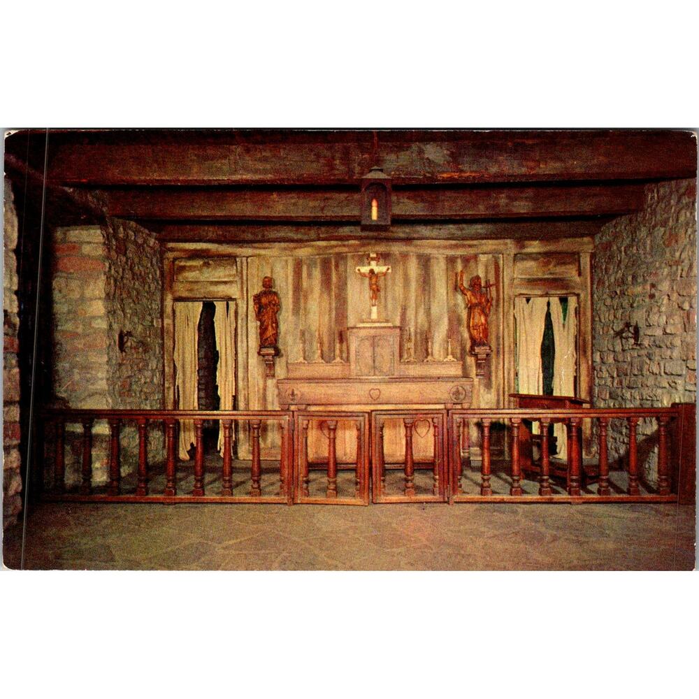 The Jesus Chapel French Castle Old Fort Niagara Vintage Postcard SP17-23